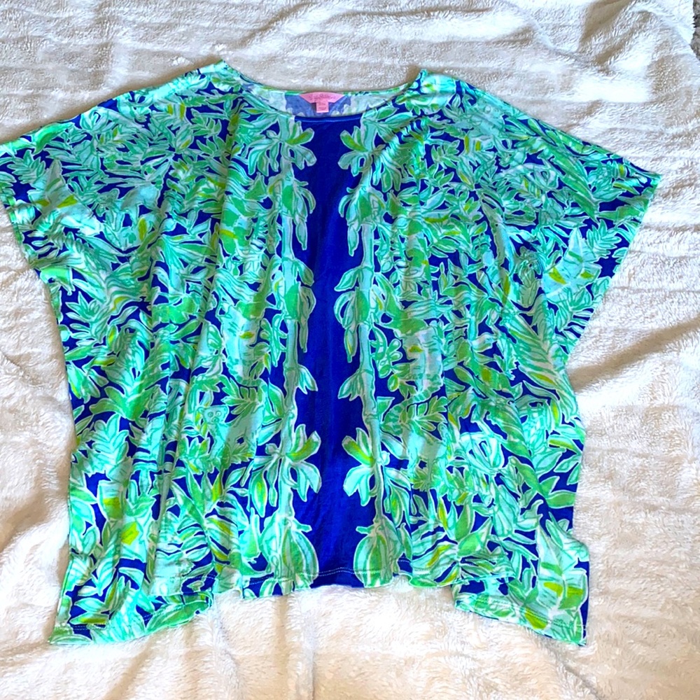 Lilly Pulitzer S/M batwing shirt